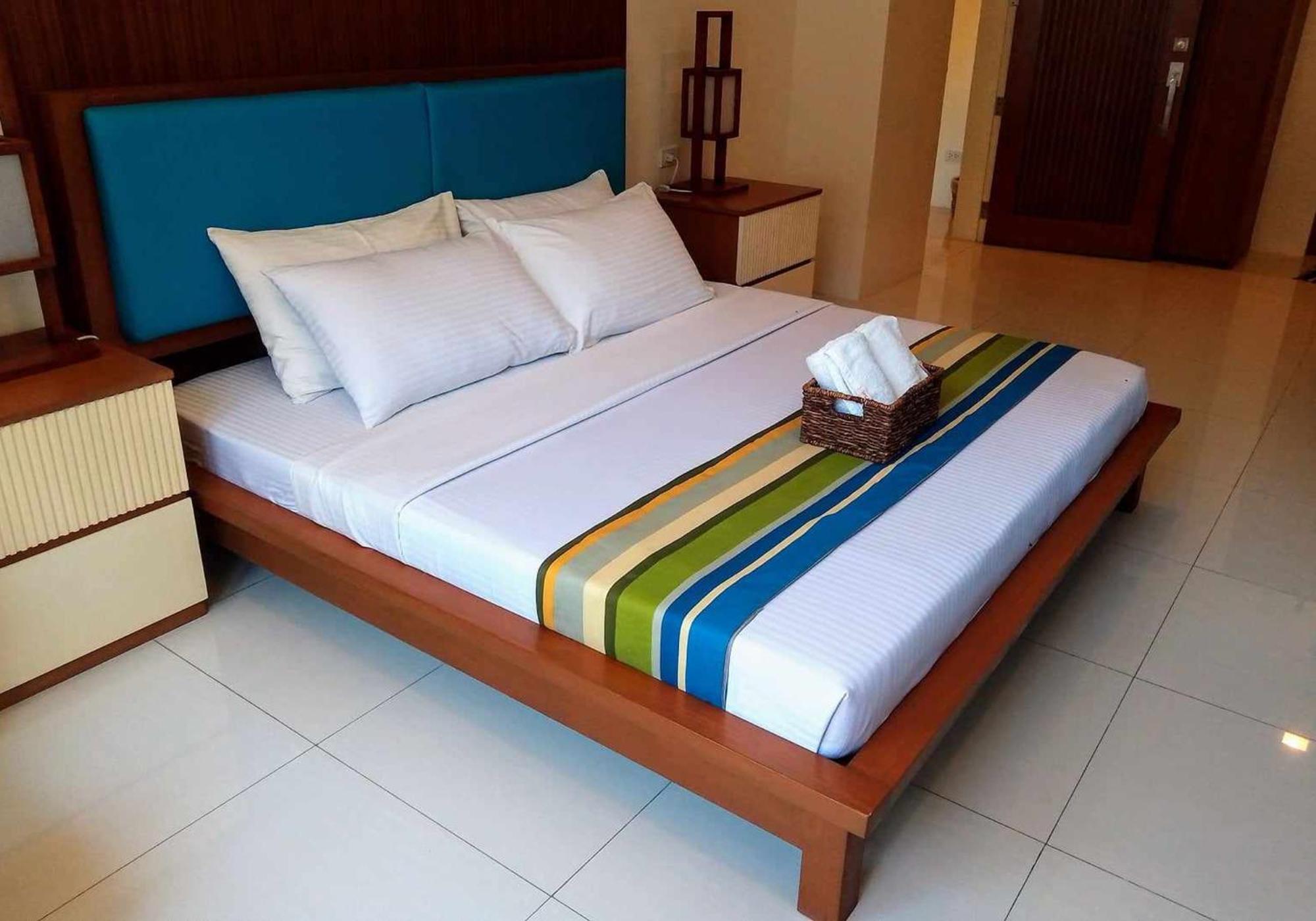 Puerto Del Sol Beach Resort And Hotel Club Bolinao Pangasinan Eksteriør billede