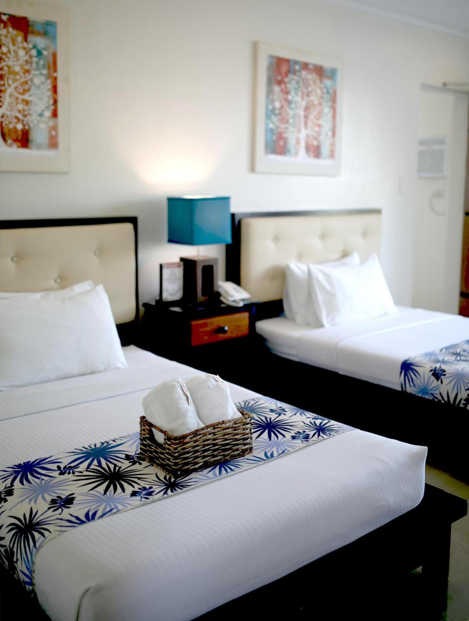 Puerto Del Sol Beach Resort And Hotel Club Bolinao Pangasinan Eksteriør billede