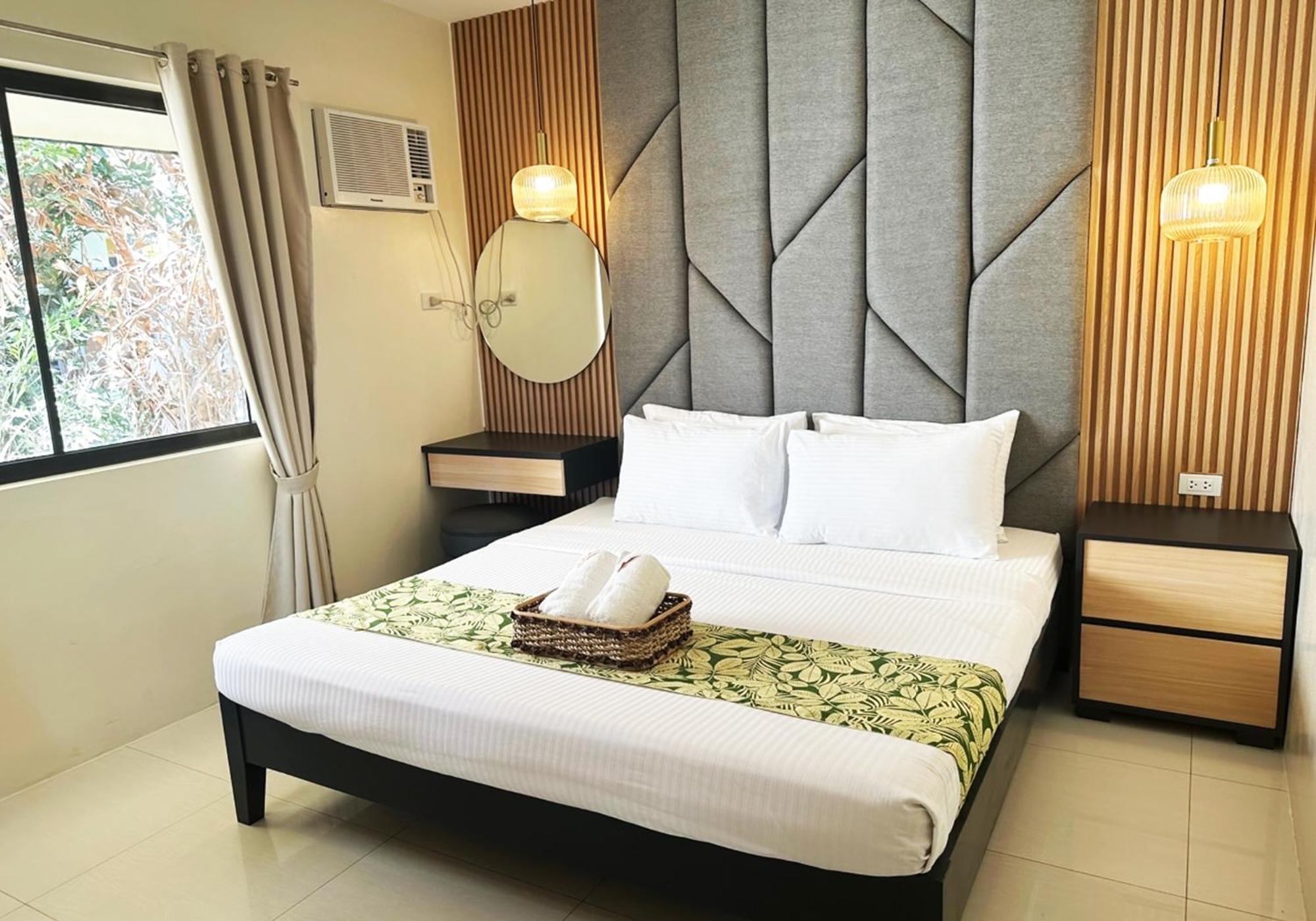Puerto Del Sol Beach Resort And Hotel Club Bolinao Pangasinan Eksteriør billede