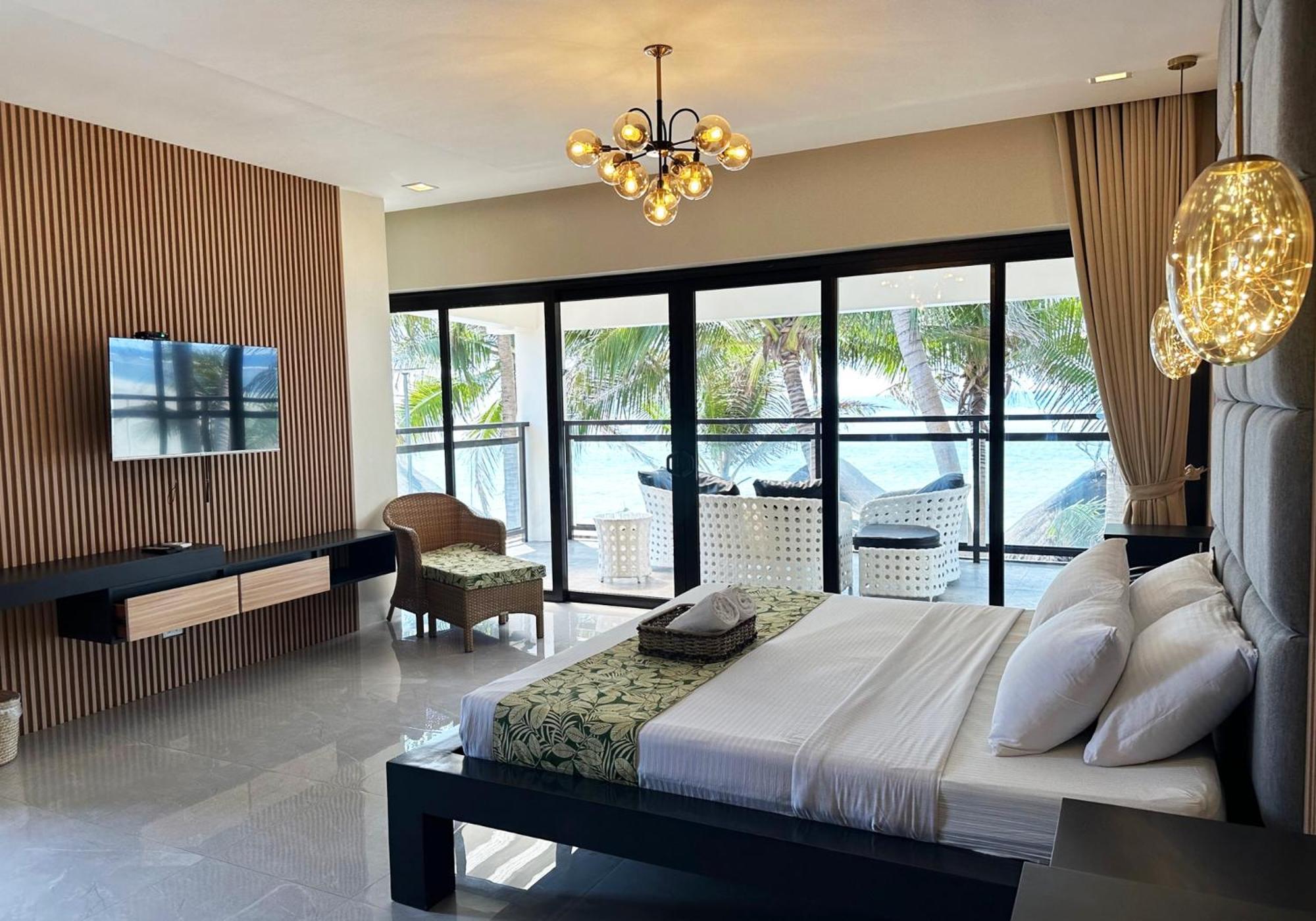 Puerto Del Sol Beach Resort And Hotel Club Bolinao Pangasinan Eksteriør billede