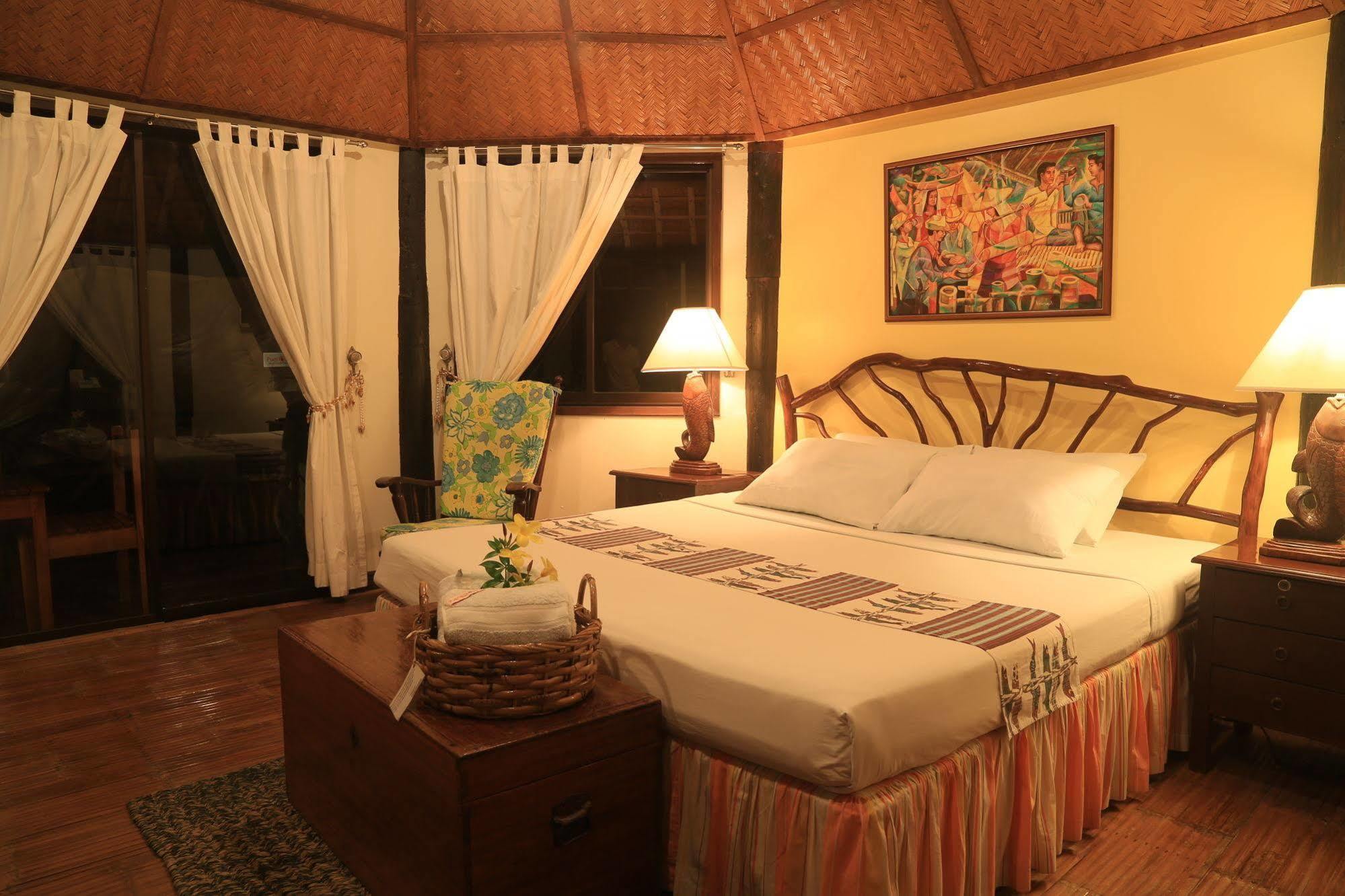Puerto Del Sol Beach Resort And Hotel Club Bolinao Pangasinan Eksteriør billede
