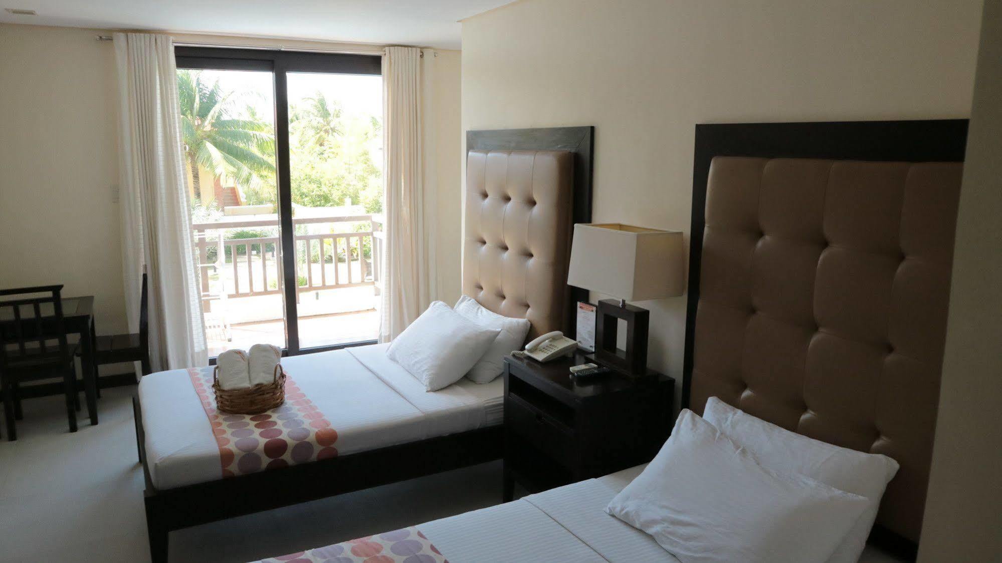 Puerto Del Sol Beach Resort And Hotel Club Bolinao Pangasinan Eksteriør billede